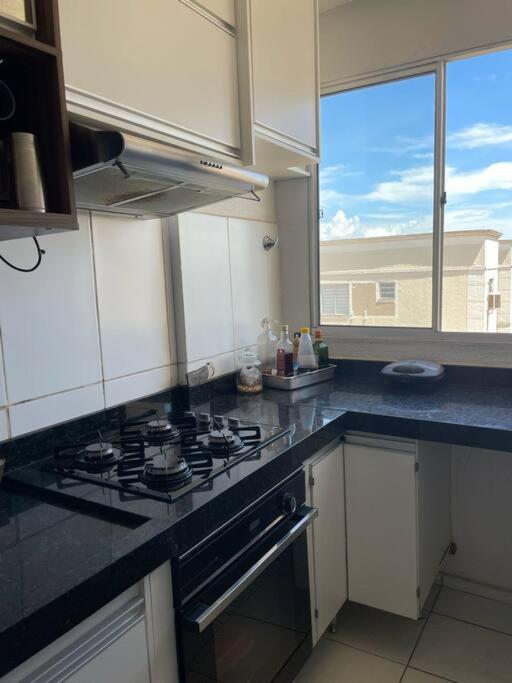 Completo Na Regiao Central. Apartment