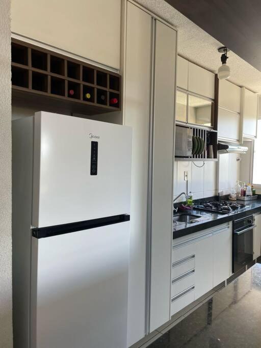 Completo Na Regiao Central. Apartment